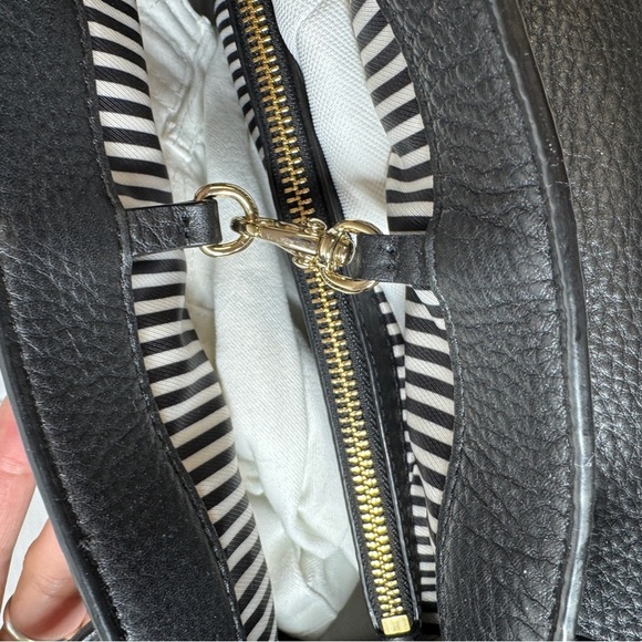 Kate Spade New York Black Leather Tote Bag - Picture 13 of 16
